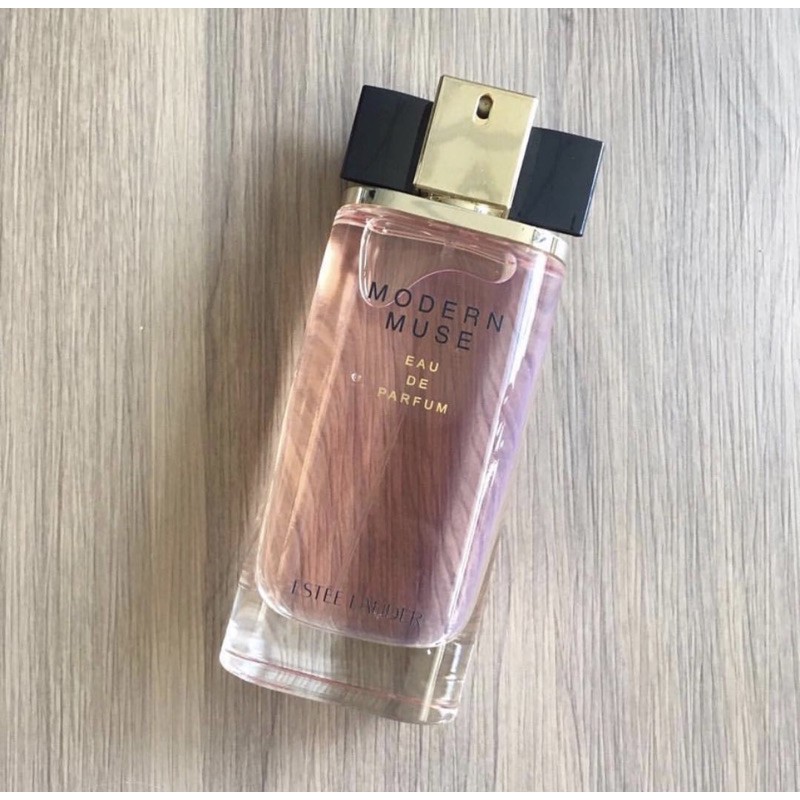 Parfum Original Wanita Estee Lauder Modern Muse EDP 100 ml