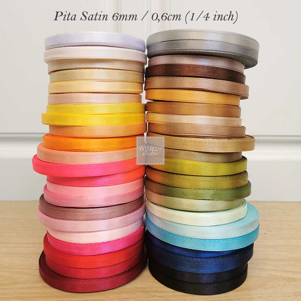 

Pita Satin 6mm / Pita 6mm / Pita 1/4 inch / Pita Kado Kecil / Pita Hias 6mm