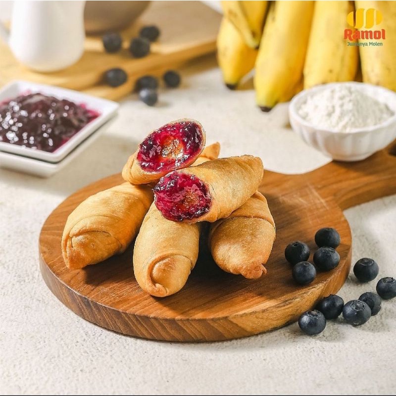 

Pisang Molen Frozen Blueberry (1 box isi 5 pcs)