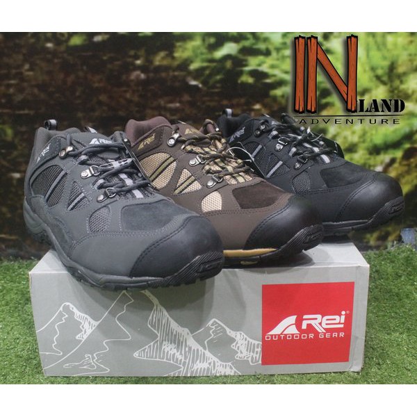 PERLENGKAPAN OUTDOOR SEPATU GUNUNG REI AMUSE