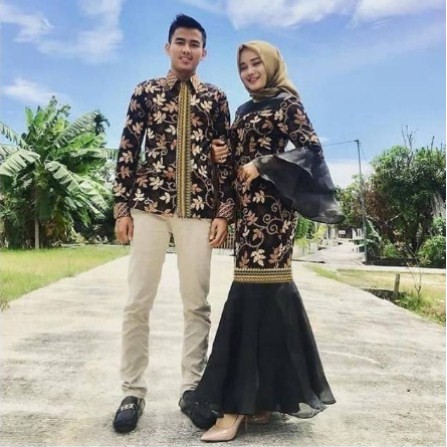 CP MERMAID BATIK, COUPLE PASANGAN GAUN PESTA MUSLIMAH BATIK COUPLE DEWASA MODERN, BATIK PRADA KOMBI 