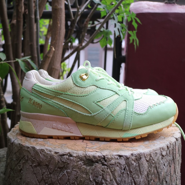 Diadora N9000  x Feature