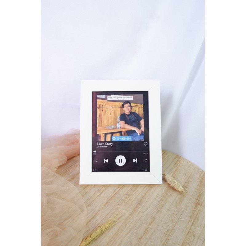 

Spotify Frame Ukuran 10R