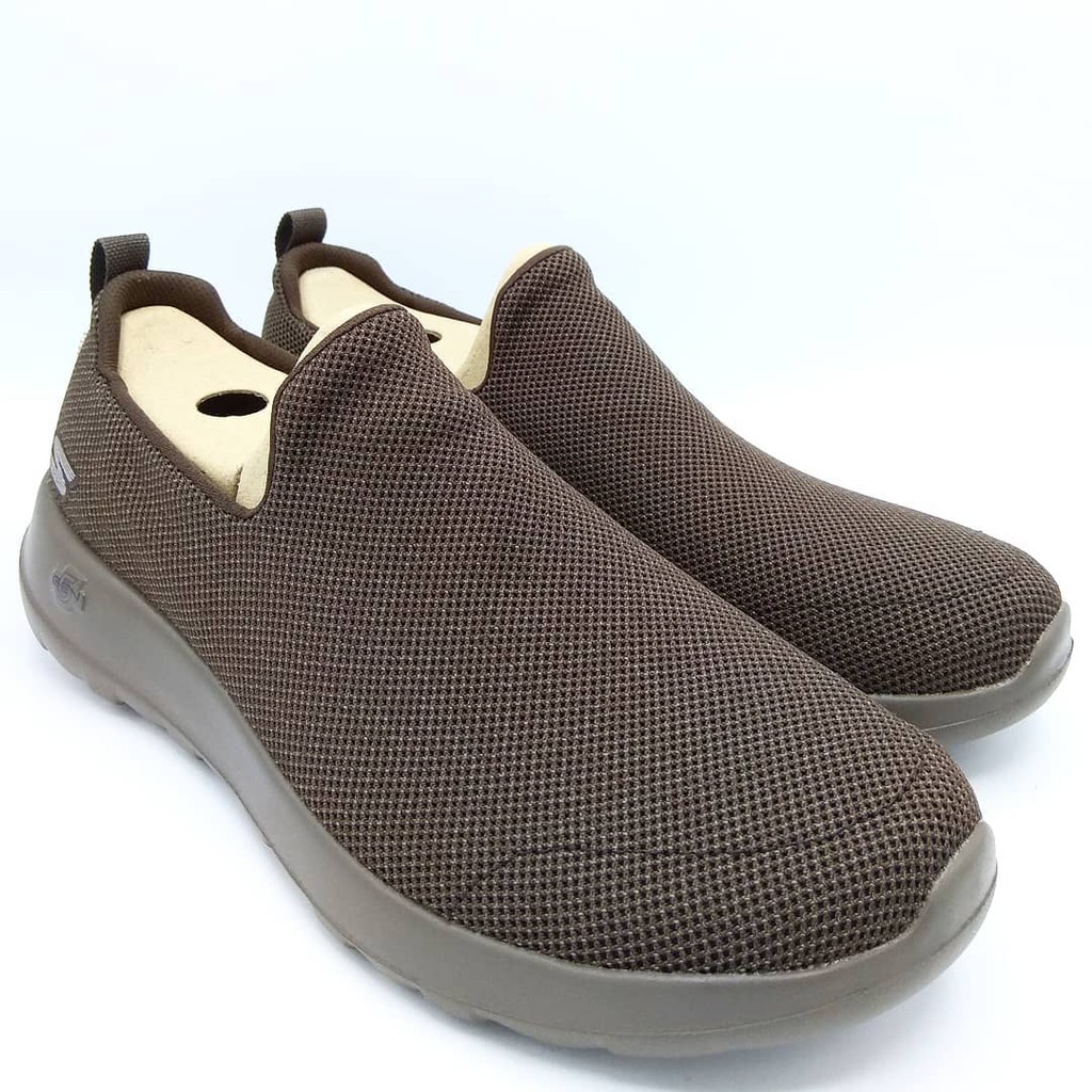 skechers go walk max effort