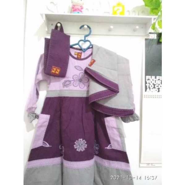 PRELOVED GAMIS ANAK BRANDED