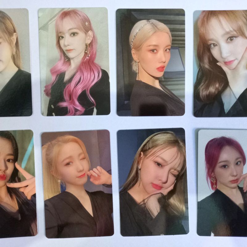 Photocard One reeler IZONE SPECIAL BENEFIT