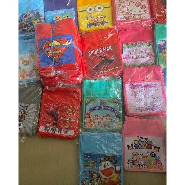 TAS GOODIBAG ULTAH SIZE BENTO 24x19x28