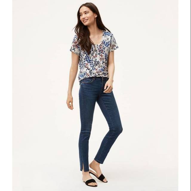 Loft Curvy Slit Fresh Cut Skinny Jeans