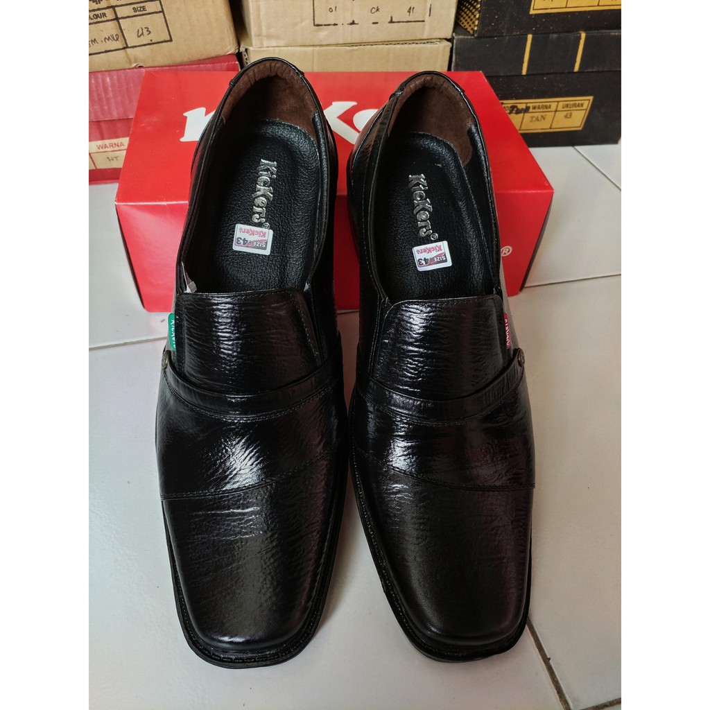 Kickers sepatu pantofel pria kulit asli