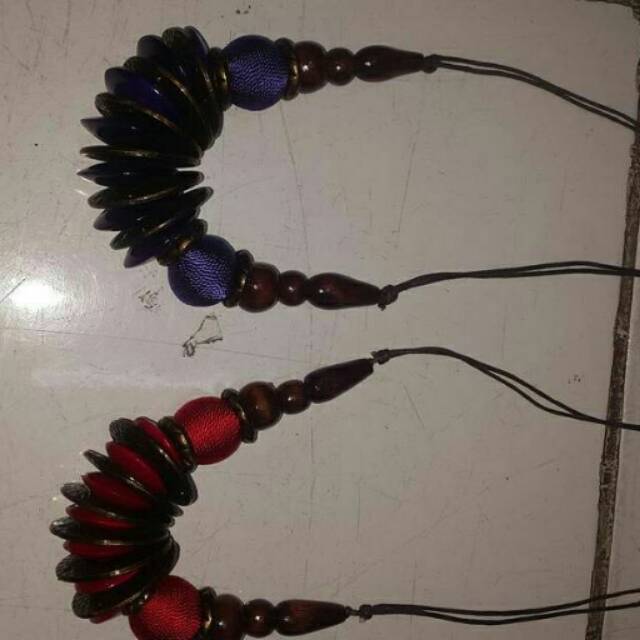 Kalung etnik