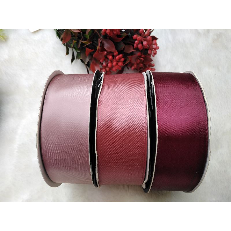 Pita satin impor premium 4 cm per 3 meter