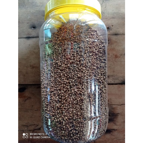 

Ketumbar utuh per 100 gram