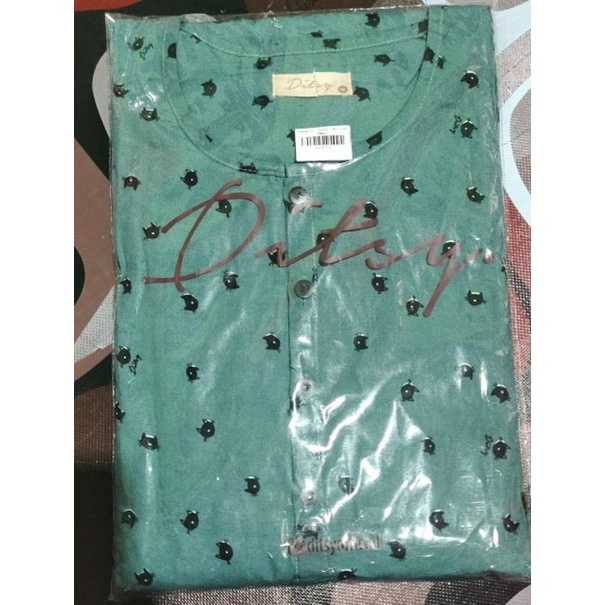 ditsy reject cat teal size m