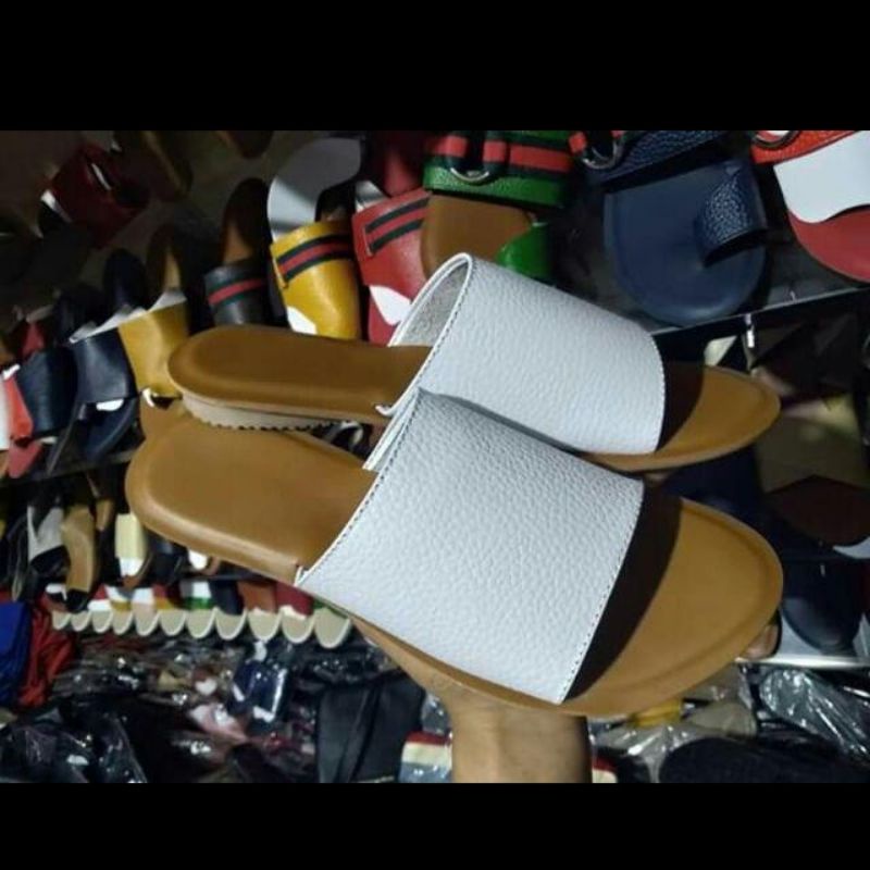 Sandal Slop Teplek Wanita Sendal Kokop Wanita Slop Cewek Kekinian Sandal Kulit Papirut Asli Garut-Putih