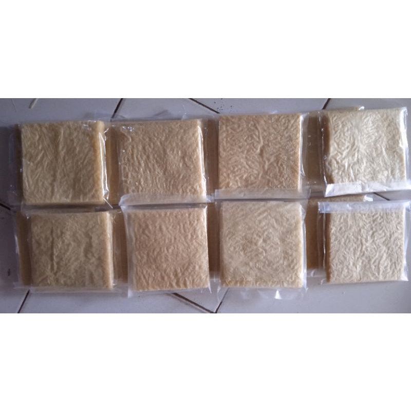 

TERBARU Kulit Tahu Tawar Uk 12cm×12cm isi 50 lembar Warna PUtih MUI HALAL