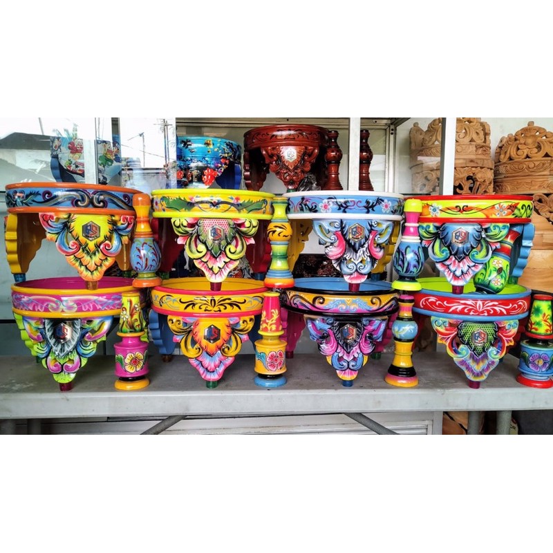 Tebok Pleci Kayu Ukir Kaki tinggi Airbrush