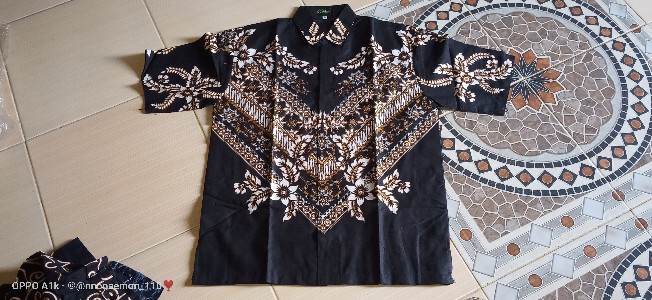 Argo Lawu Pendek Kemeja Batik Pria Full Furing Bahan Katun Primisima
