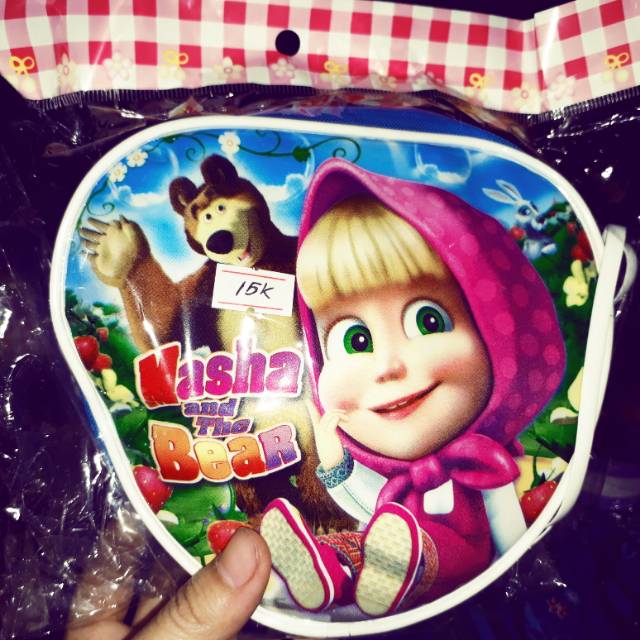 Tas selempang masha& bear