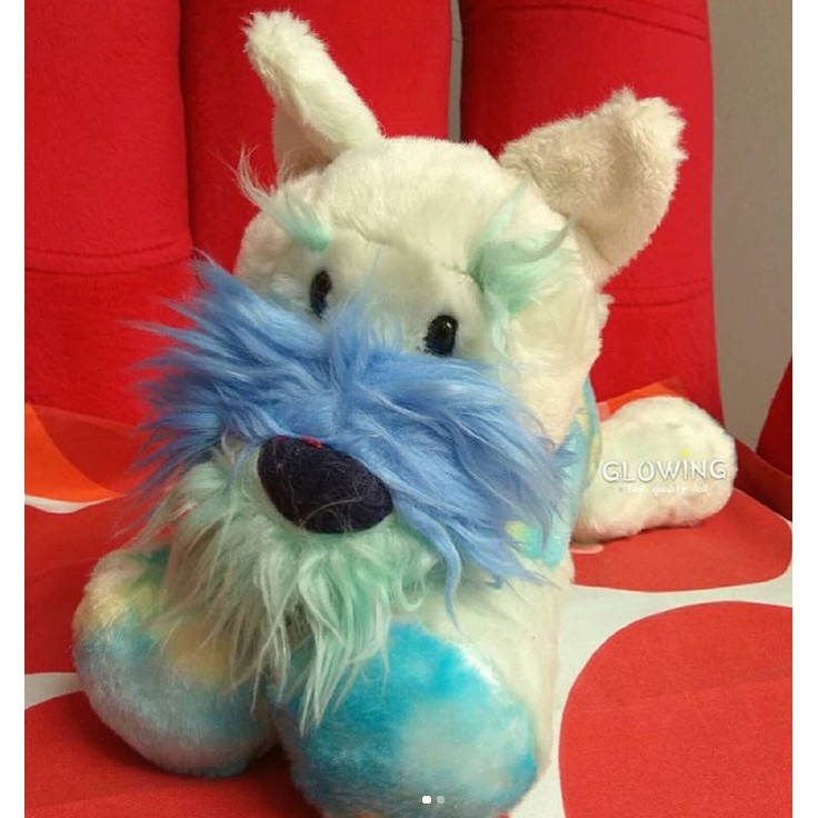 Boneka Anjing Schnauzer Hidung Biru