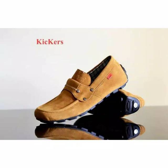 SEPATU PRIA CASUAL SUEDE KNOP