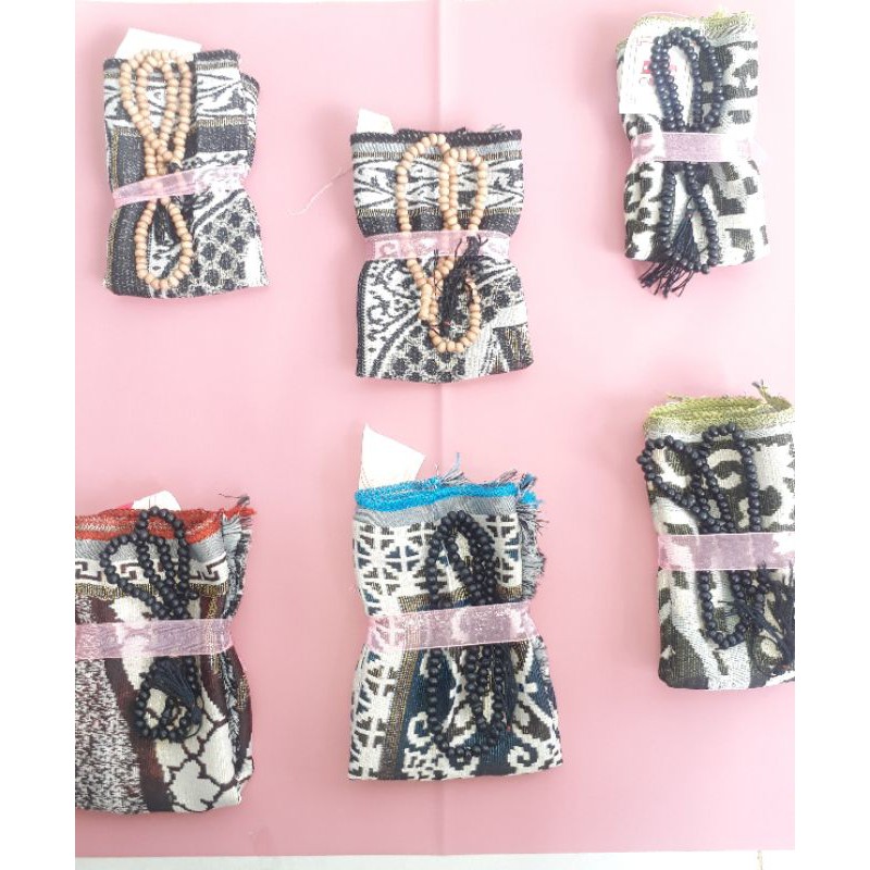 oleh oleh haji/paket tahlilan/40 hari..sajadah+tasbih 99