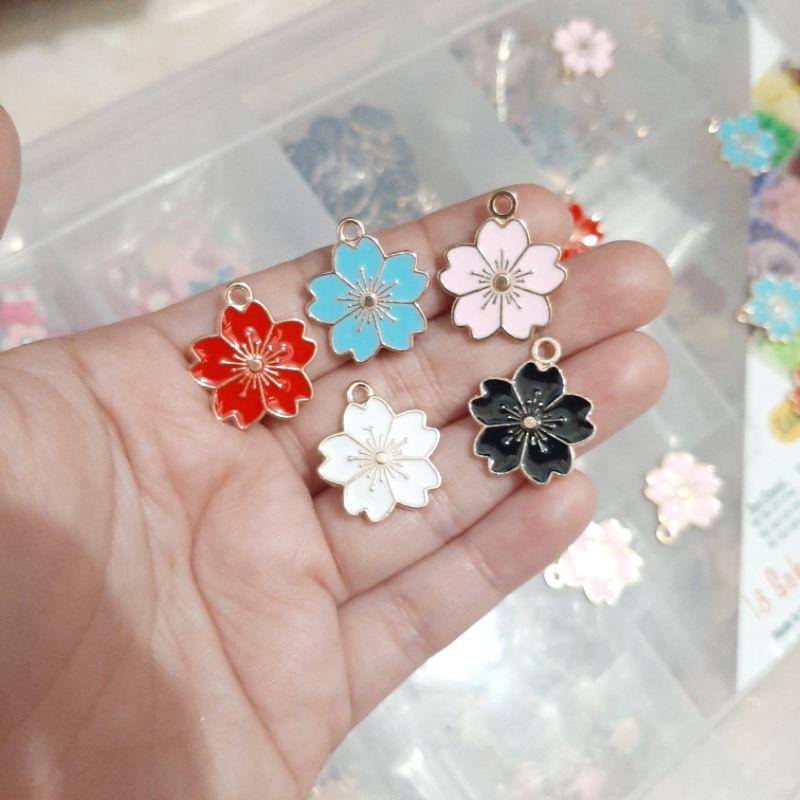 Bandul Bunga Sakura Flower