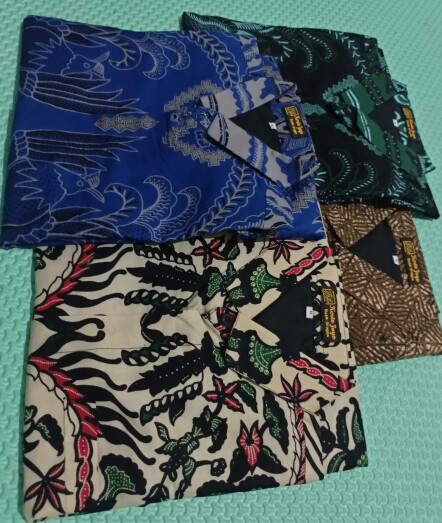 Baju Batik Pria Lengan Panjang Premium Slimfit Terbaru Kemeja Batik Lengan Pendek Modern Solo A10
