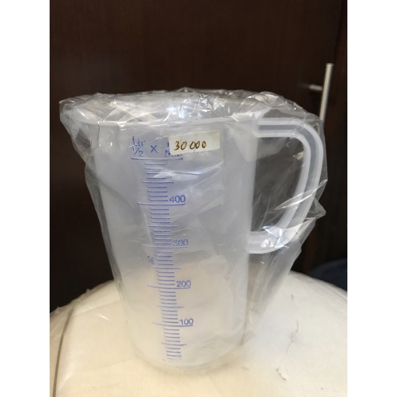 Gelas ukur 500ml plastik