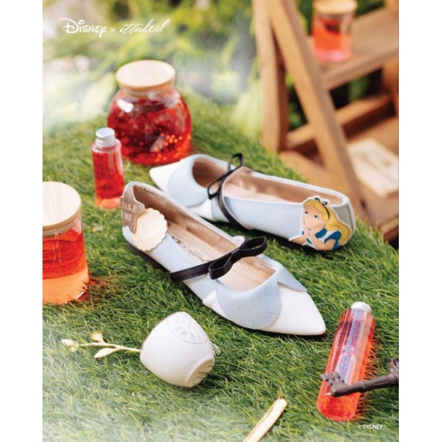 Ittaherl Alice Maxi Pointy Sky size 40