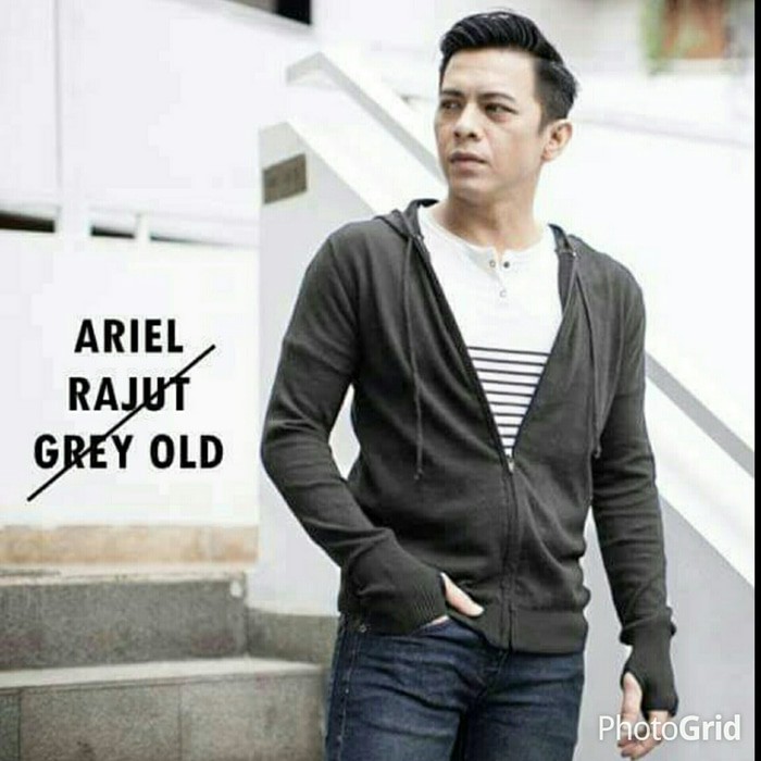 SWEATER RAJUT ARIEL NOAH GREENLIGHT ABU TUA - RAJUT GREENLIGHT - SWEATER RAJUT ARIEL - SWEATER GREENLIGHT - RAJUT PRIA - RAJUT ARIL - JAKET HOODIE ARIEL NOAH - JAKET ARIEL NOAH