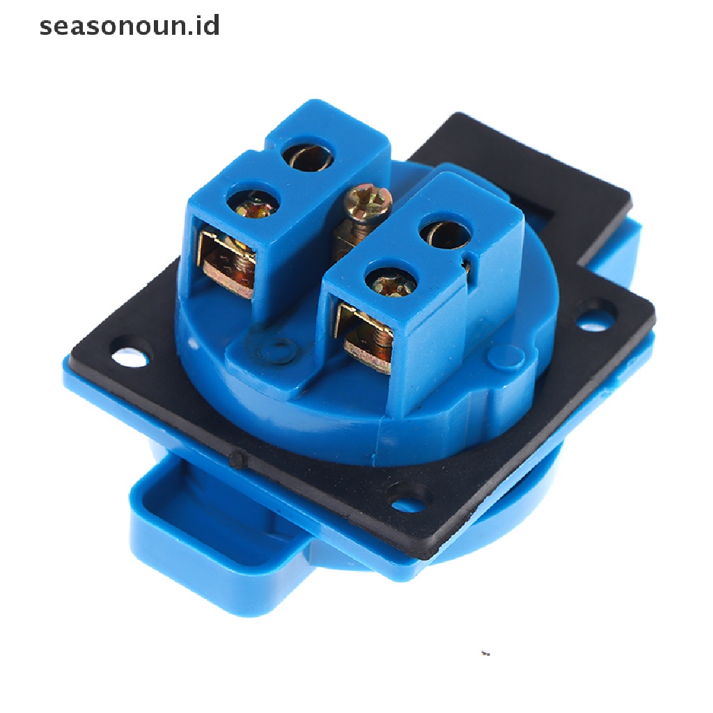 Socket EU Plug Bahan Tembaga Tahan Air Untuk Industri