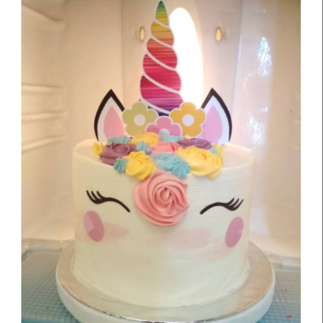 

KUE ULANG TAHUN UNICORN D18