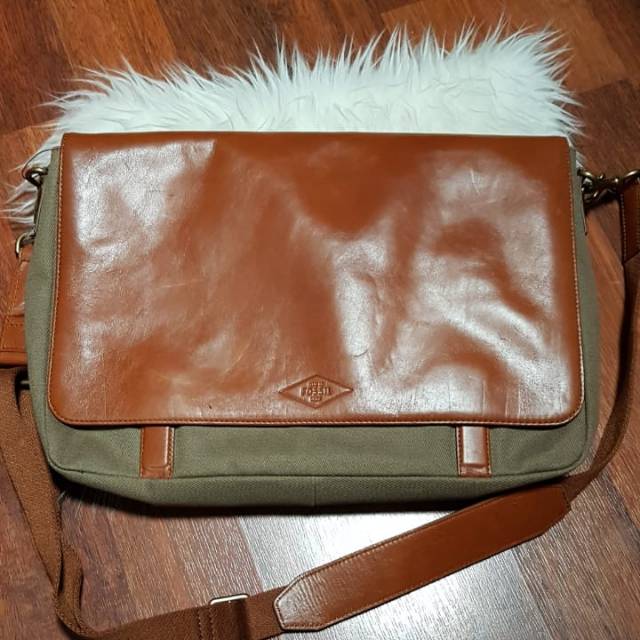 Fossil men bag