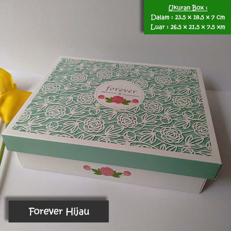 

Kotak Kado Persegi Panjang / Gift Box 26.5 x 21.5 x 7.5 FOREVER HIJAU