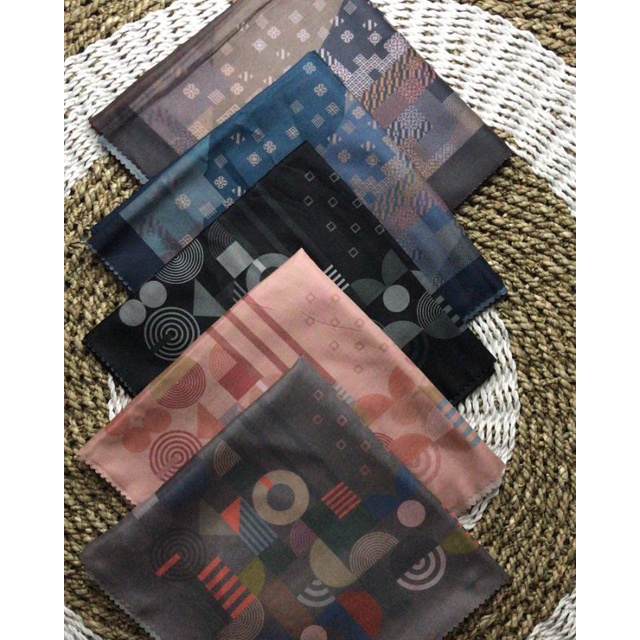 NEW DEFECT DEENAY X ZASKIA SUNGKAR TANPA BOX TANPA LOGO d