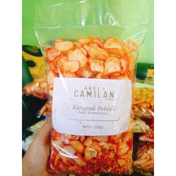 

Kerupuk Seblak Pedas
