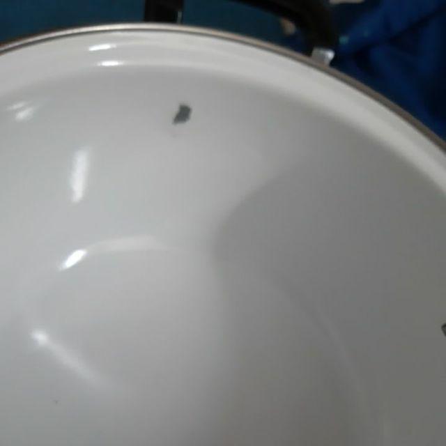 Panci Porcelain Enamel On Steel Tutup Kaca 22cm Hello Panda - Maspion