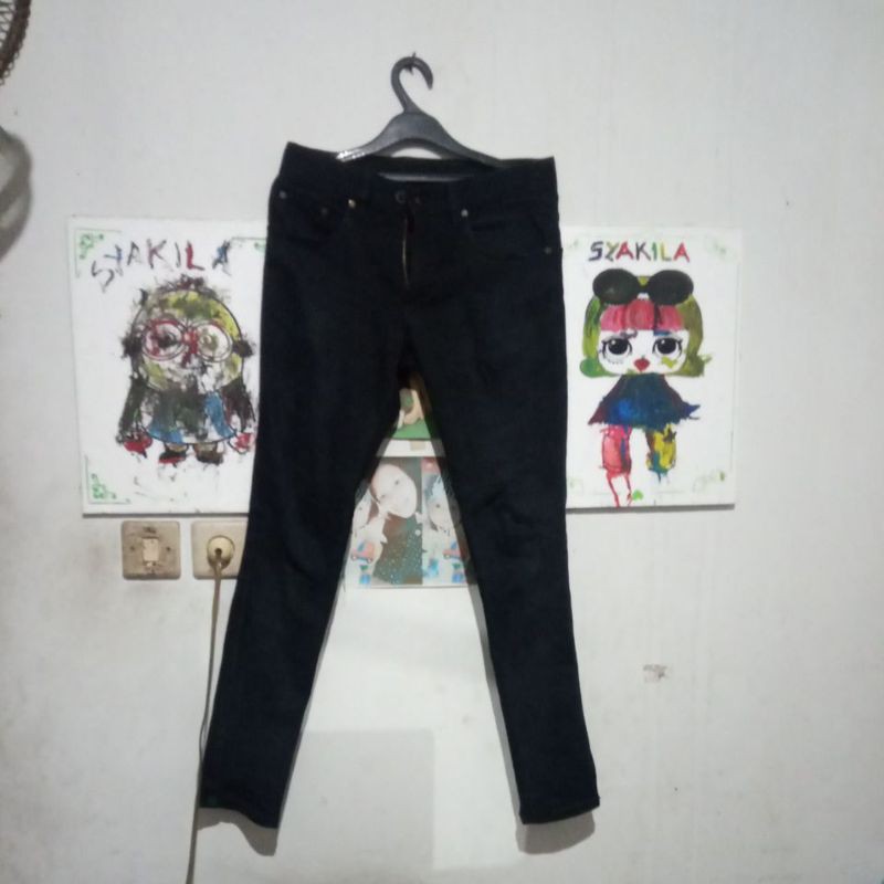 celana jeans pria second preloved size 29 30 warna hitam pekat