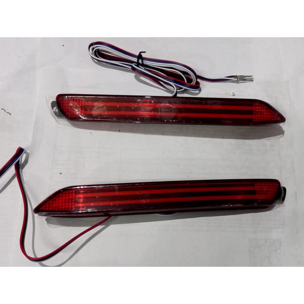 LAMPU BUMPER REFLEKTOR TOYOTA CAMRY/FORTUNER/INOVA/ALPRAD 371A RED SMOCK SEIN RUNNING