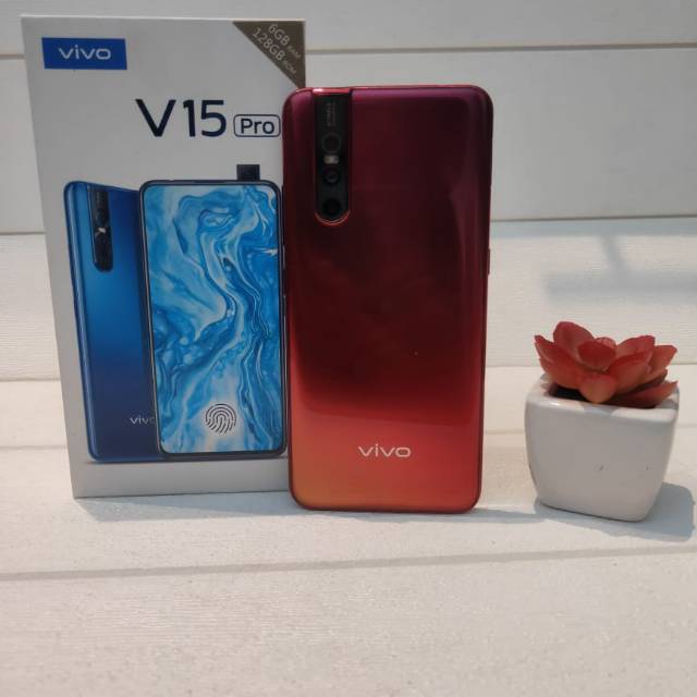 Vivo V15 pro second