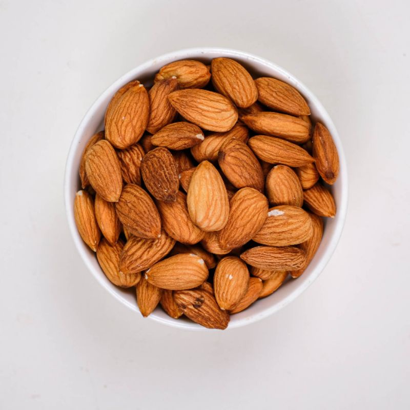 Kacang Almond Utuh Mentah Raw whole nuts 1 KG Natural Premium Alami