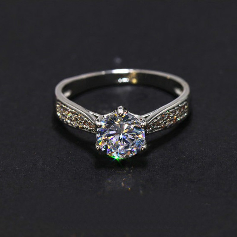 925 Silver Ring Classic Six-claw Diamond Female Ring Super Flash Diamond Ring