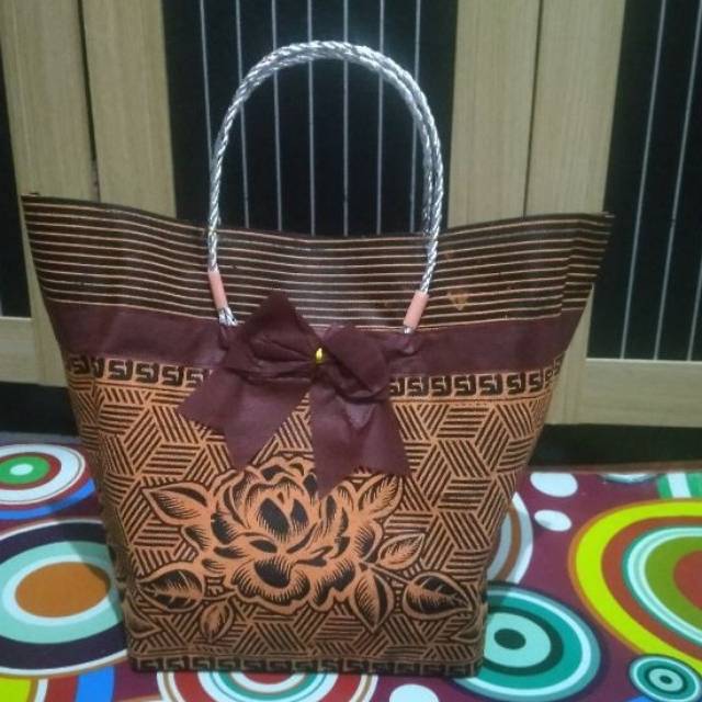 tas hajatan batik pita merah mewah 22/EST