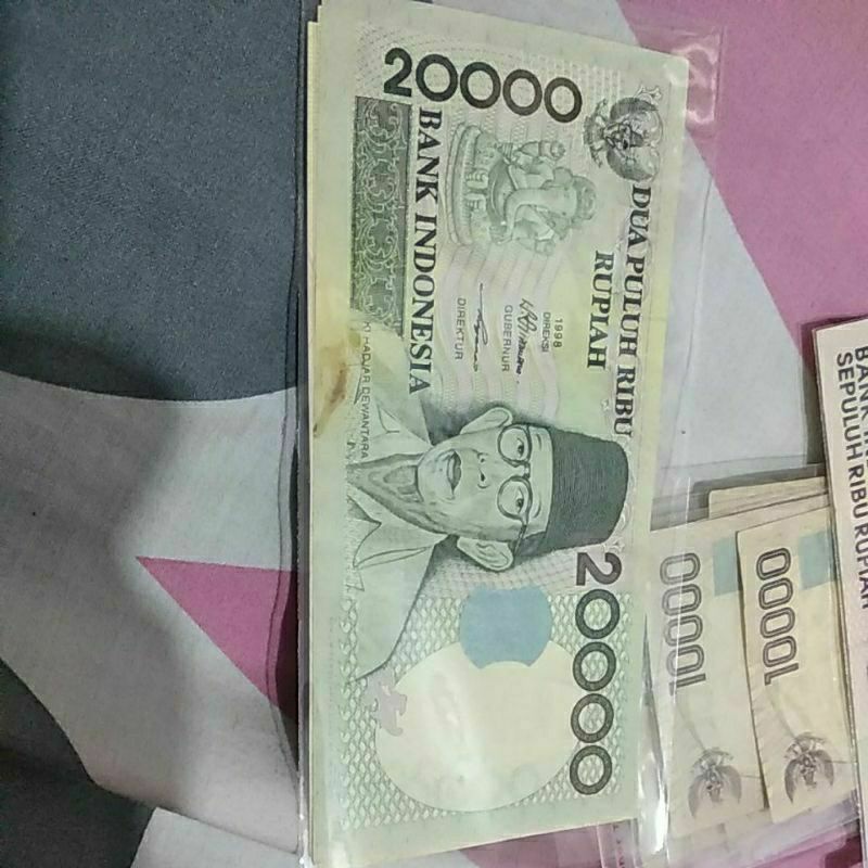 uang kuno 20 ribu rupiah seri Ki Hajar Dewantara th 1998