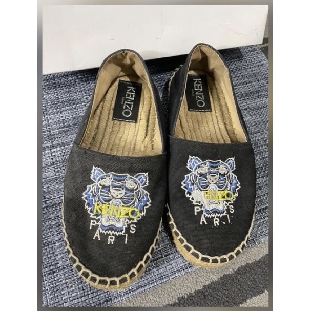 PRELOVED SEPATU KENZO WANITA SIZE 38