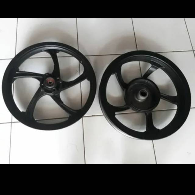 Velg racing Suzuki SkyDrive original copotan motor