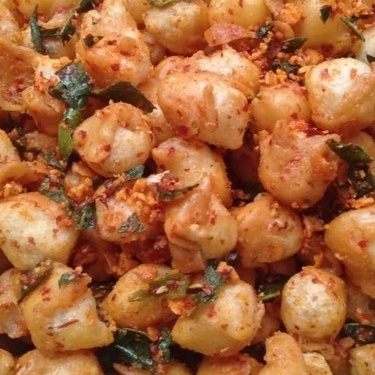 

SIOMAY KERING 60 gr PEDAS DAUN JERUK