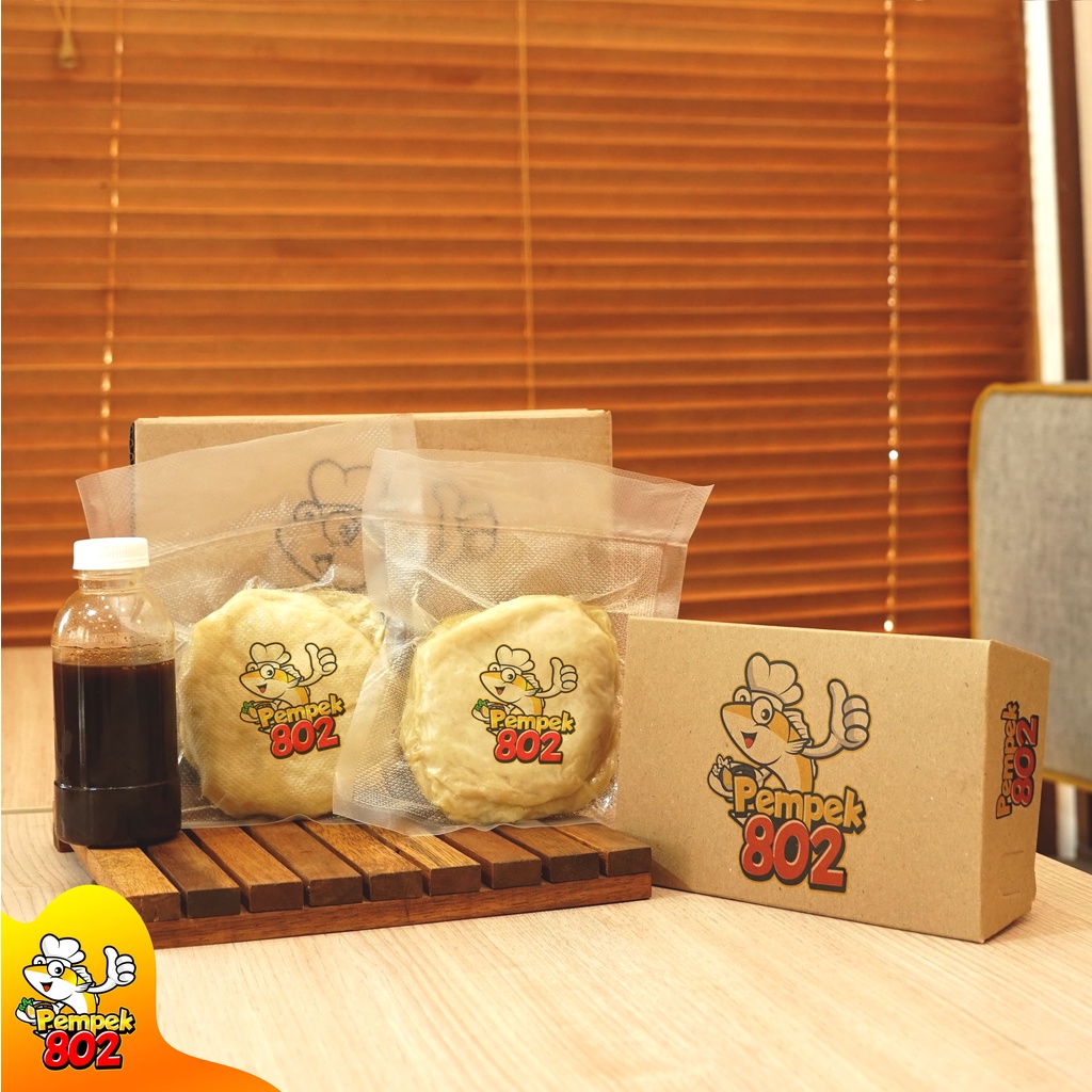 

Pempek Crispy isi 4pcs | Pempek 802 Palembang - Frozen Food | Asli Ikan Tenggiri