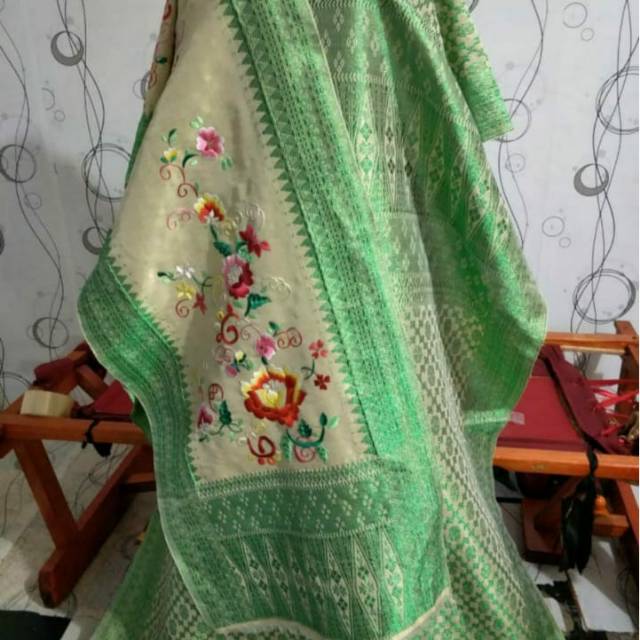 Selendang halaban wedding