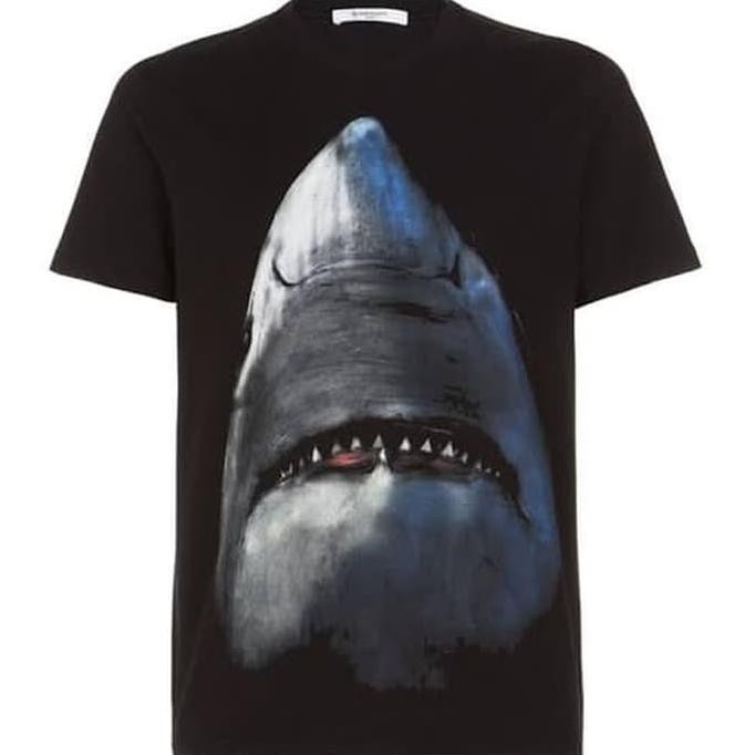 Givenchy T-Shirt Jaws .Aruansy.Olshop